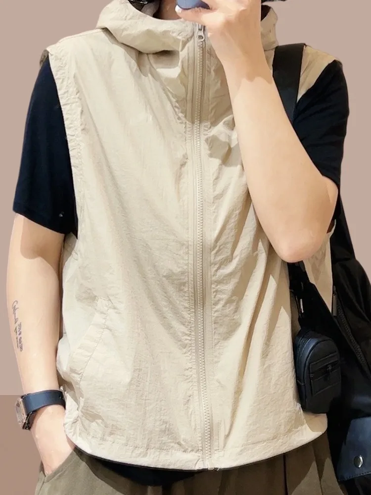 Ladies Fashionable Thin Vest Summer 2026 New Style Outerwear Zipper Closure  Color Commute Style Braided Cap Design