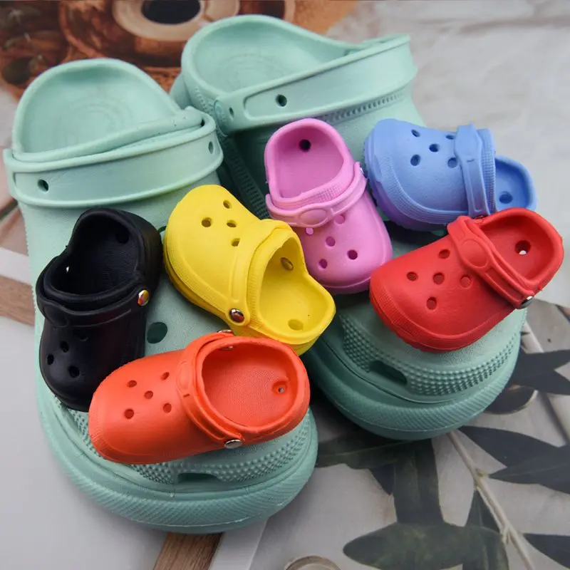 1 szt. Urocze Mini buty Charms PVC dekoracja butów sandały dziecięce buty dla dorosłych amulety kolorowe akcesoria darmowa wysyłka