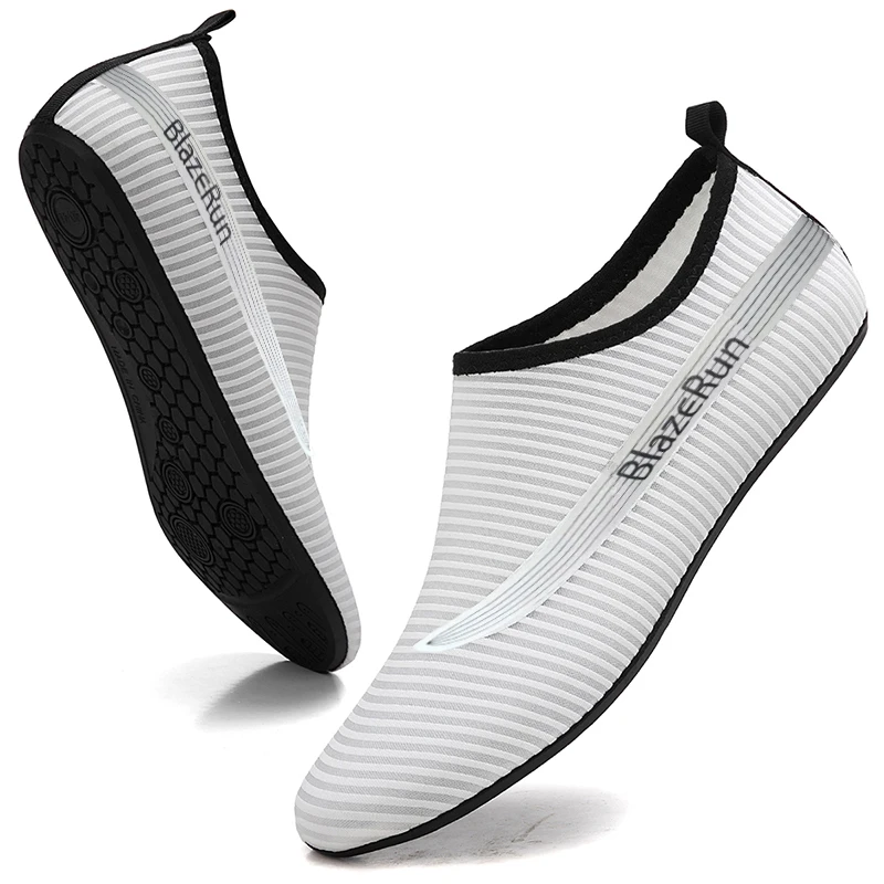 Quick-Dry Water Sports Barefoot Shoes Aqua Socks for Swim Beach Pool Surf Yoga for Women Men Outdoor River Diving Sandals