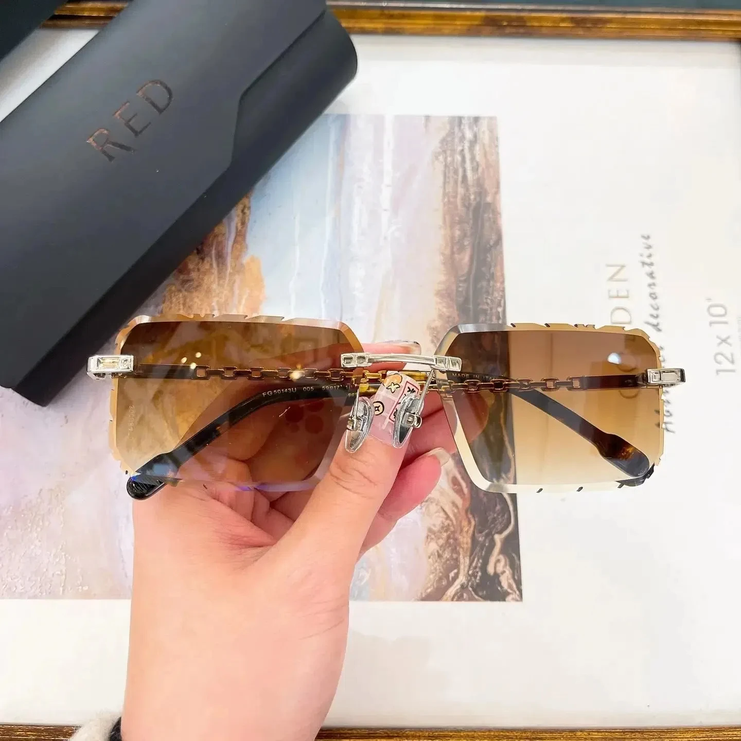 

Authentic FRE FG50143U Trend Classic Retro UV400 Men Women Sun Glasses Casual Boundless Driving Anti-Glare Male Couple Eyewear