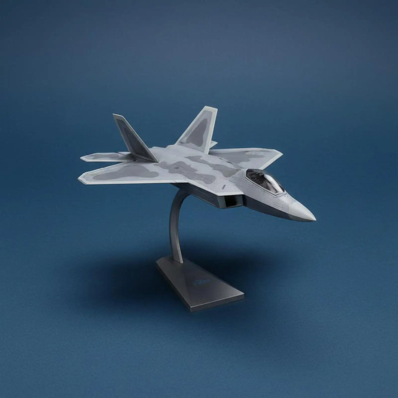 1 72 Alloy Fighter Jet Replica Premium Scale Battle Plane Model for Aircraft Enthusiasts and Office Decor