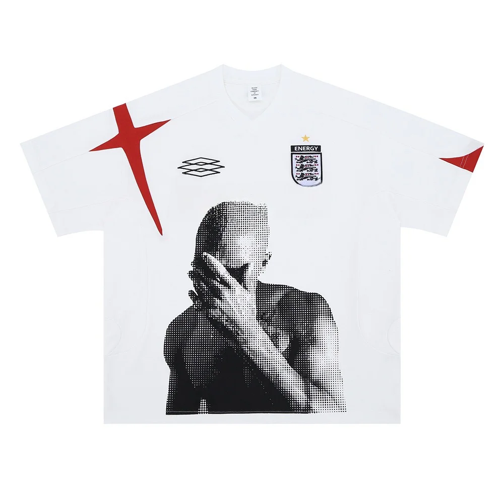 

Loose Fit American Retro Portrait Sports T-irt Summer New England Jersey Sle Bae V-Ne ort Sve Design Urban Faion