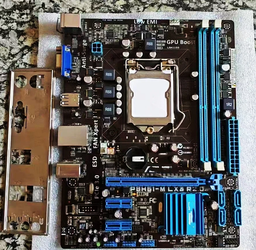Test d'occasion ok P8H61-M LX3 PLUS R2.0 H61 carte mère RTL8111F Gigabit Ethernet carte LGA 1155, prend en charge double canal DDR3