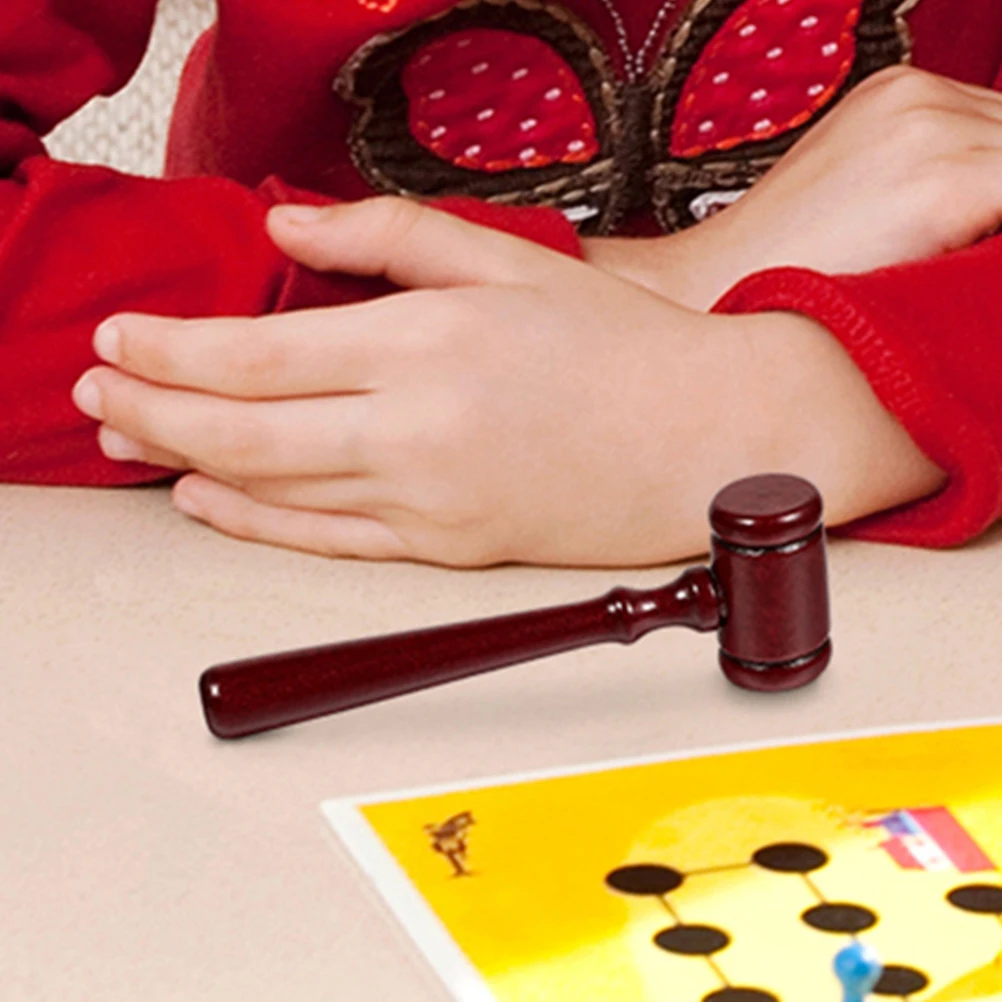 

2 шт., красный деревянный молоток судьи, молоток на Хэллоуин, молоток из цельного дерева, игрушка для мини-аукциона, распродажа, декоративное украшение, подарок