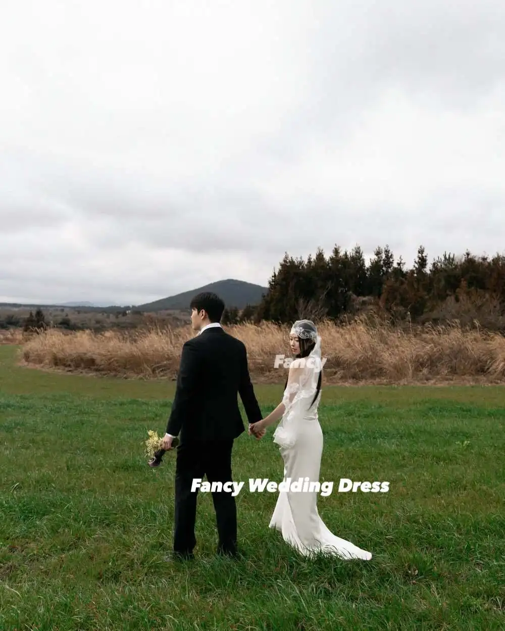 Fancy Simple Strapless Korea Wedding Dress Photoshoot Mermaid Elastic Satin Evening Gown Back Zip 웨딩드레스 Customized