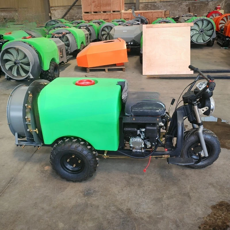 Agricultural Pesticide Sprayer Powered 250L Tank Capacity Multiple Effect Switching Function for Farming