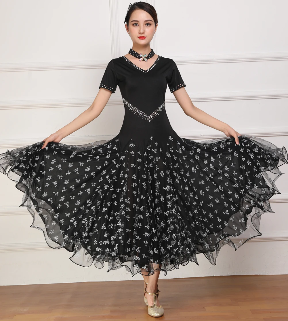 Blume Ballroom Dance Kleider Für Frauen Hohe Qualität Praxis Tragen Bühne Kostüm Floral Flamenco Kleider Exotische Dancewear