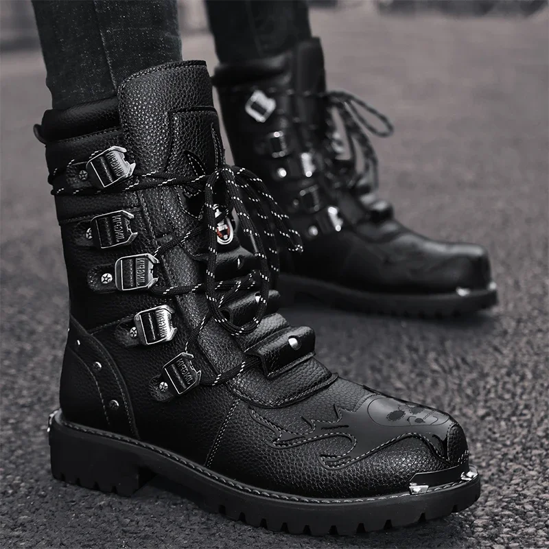 High Top Men Boots Fashion Street Style Motorcycle Boots Fretwork Outdoor Walking Shoes Lace Up Wear-Resisting Platform Shoes