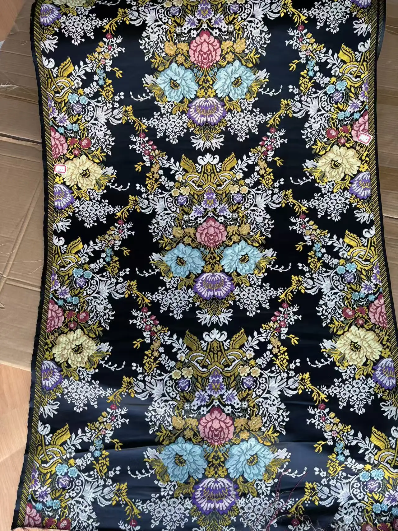 

Французская восстановленная ткань 18 века Валенсия, тибетская ткань, атласная парчовая ткань, длинная губчатая подушечка, сделай сам