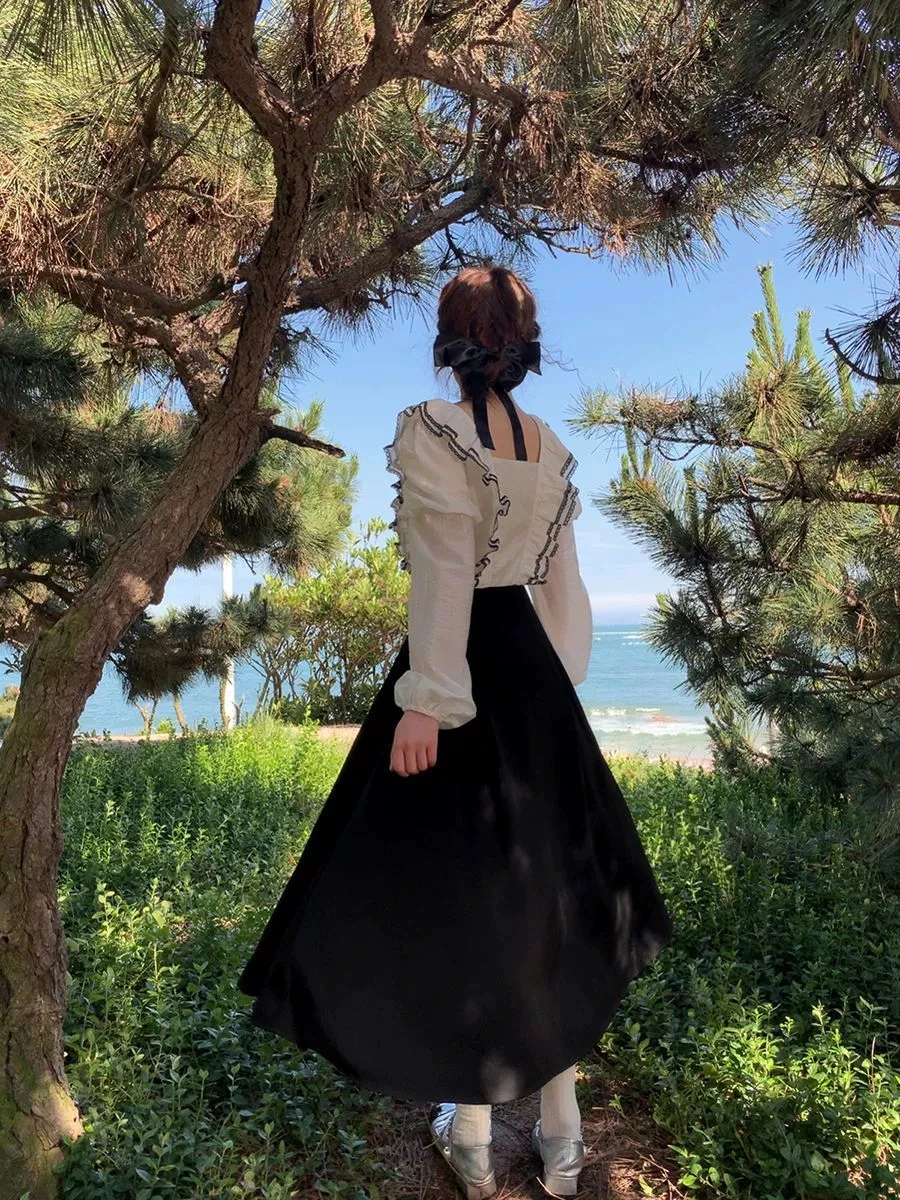 Sukienka Lolita w stylu francuskim vintage Y2K, wyszczuplająca, z falbankowymi rękawami, słodka, optycznie odmładzająca, długa spódnica, dwuczęściowy zestaw damski, podkreślający temperament.