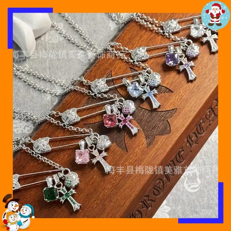 New Housekeeping with Diamond Love Sugar Cube Pin Chain Small Cross Internet Celebrity Star Burst Premium Versatile Necklace Collarb