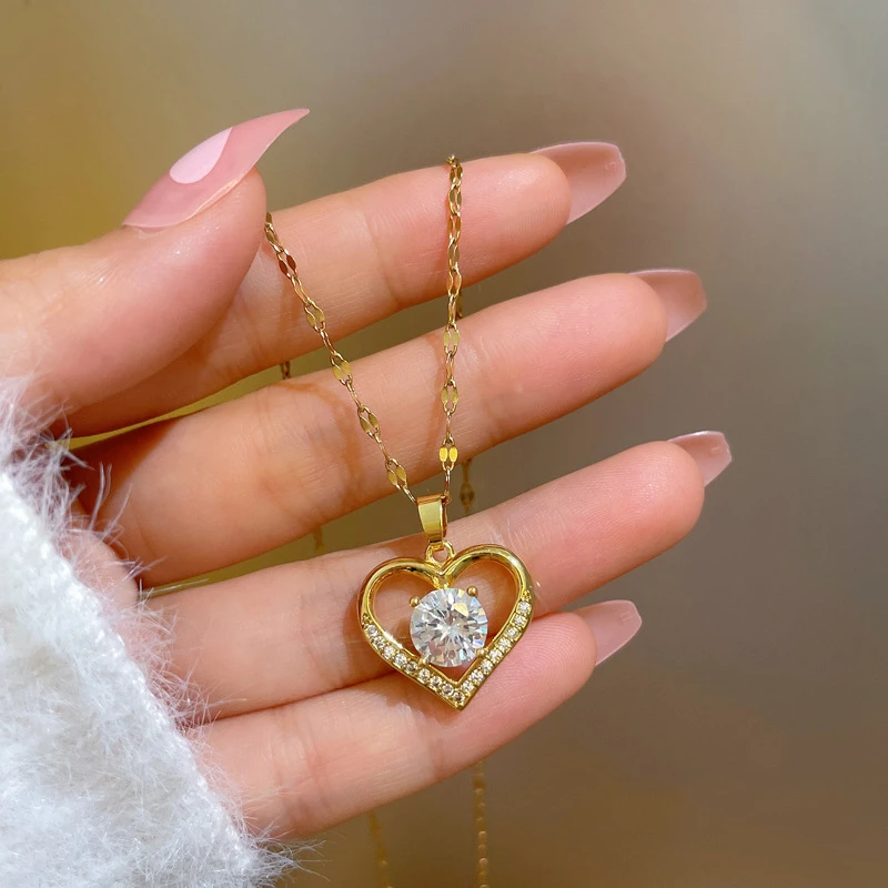 Gorgeous Heart Shape Simple Copper Inlaid Zirconia Pendant Necklace Women Men Fashion Stainless Steel Chain Anniversary Gift