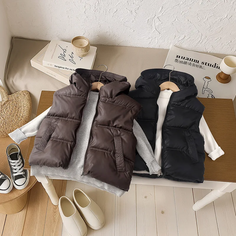 

Осень-зима 2022, новый детский стеганый жилет с капюшоном, модная стильная куртка без рукавов, детская верхняя одежда для мальчиков и девочек