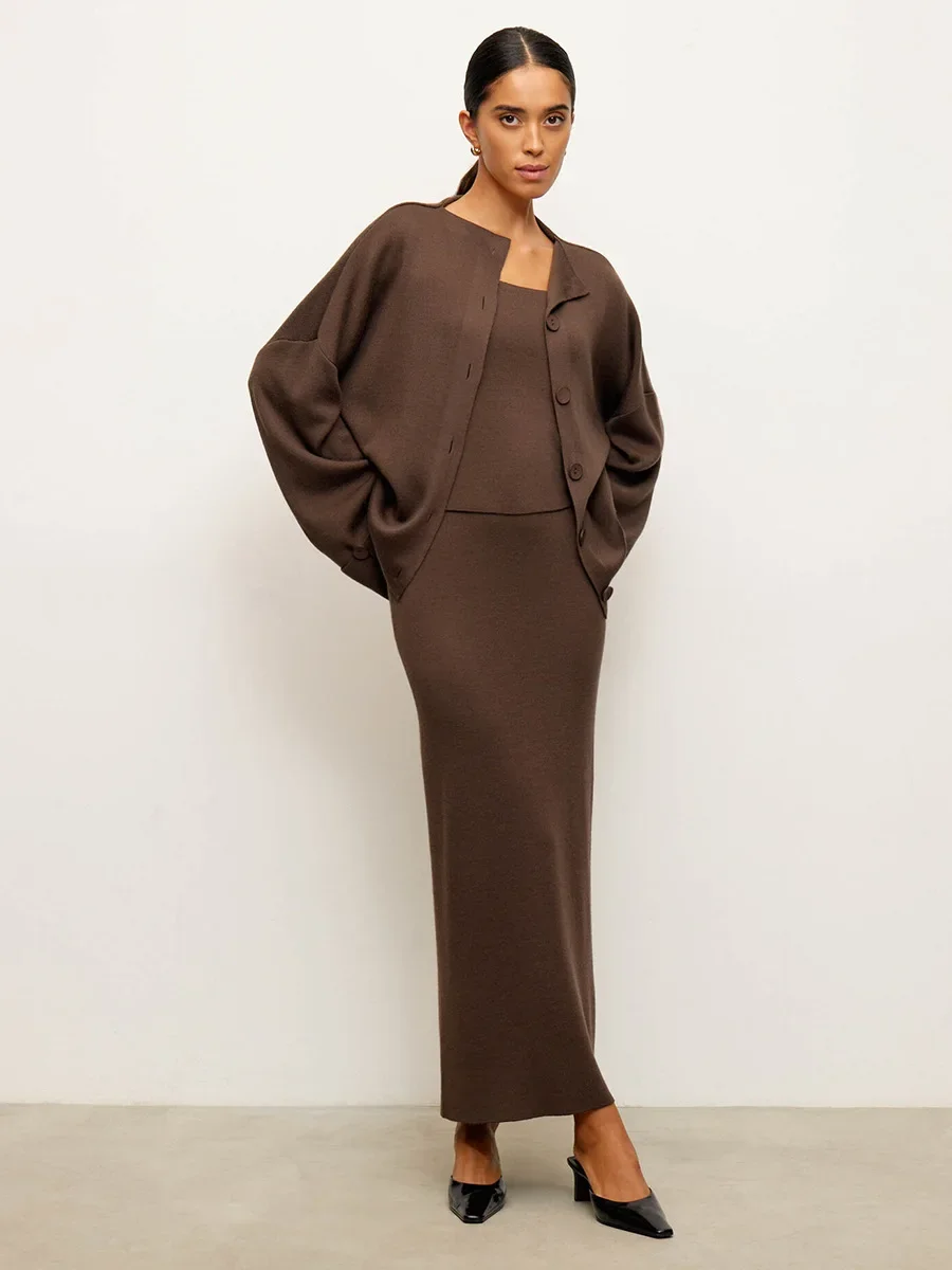 

Blubelle 2025 женский осенне-зимний вязаный комплект, мягкий кардиган с длинными рукавами, шикарная юбка-бретелька, костюм-свитер