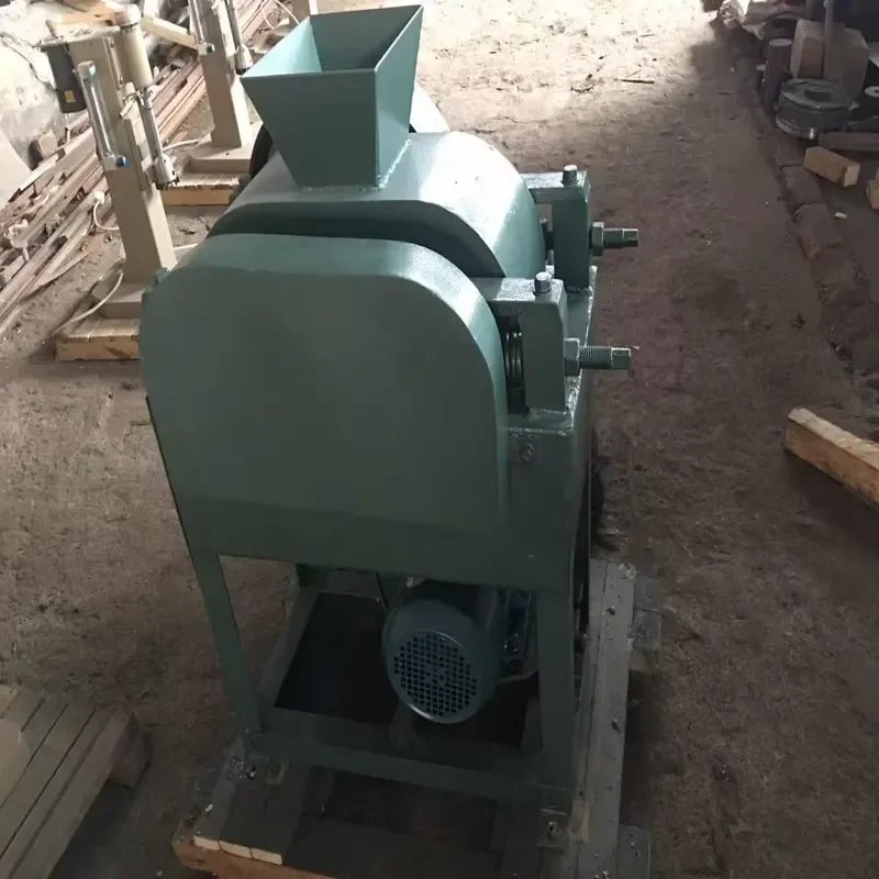 i Ore Grinding Application and Roller Crusher Type Lab Double Toothed Roll Crusher
