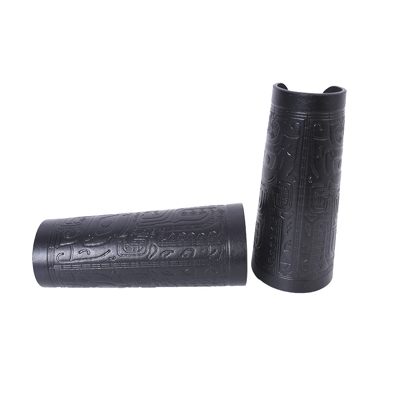 Hanfu Bracer Wristband Pu Leather Embossed Ming Dynasty Cosplay Prop Wide Wrist Armor Guard Medieval Knight Warrior Bracelet