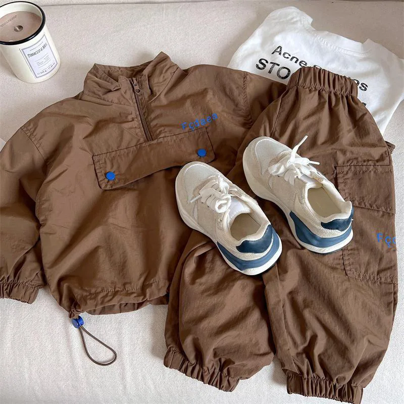 Setelan Olahraga Kasual Anak Musim Gugur 2025, Jaket + Celana 2pcs untuk Anak Laki-laki dan Perempuan, Setelan Celana Cargo Vintage untuk Anak