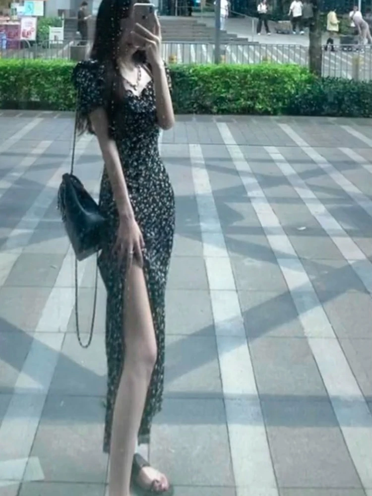 elegante-abito-lungo-estivo-con-stampa-floreale-design-snellente-in-vita-maniche-a-palloncino-scollo-a-v-stile-delicato-per-donne-ideale-per-pause-te