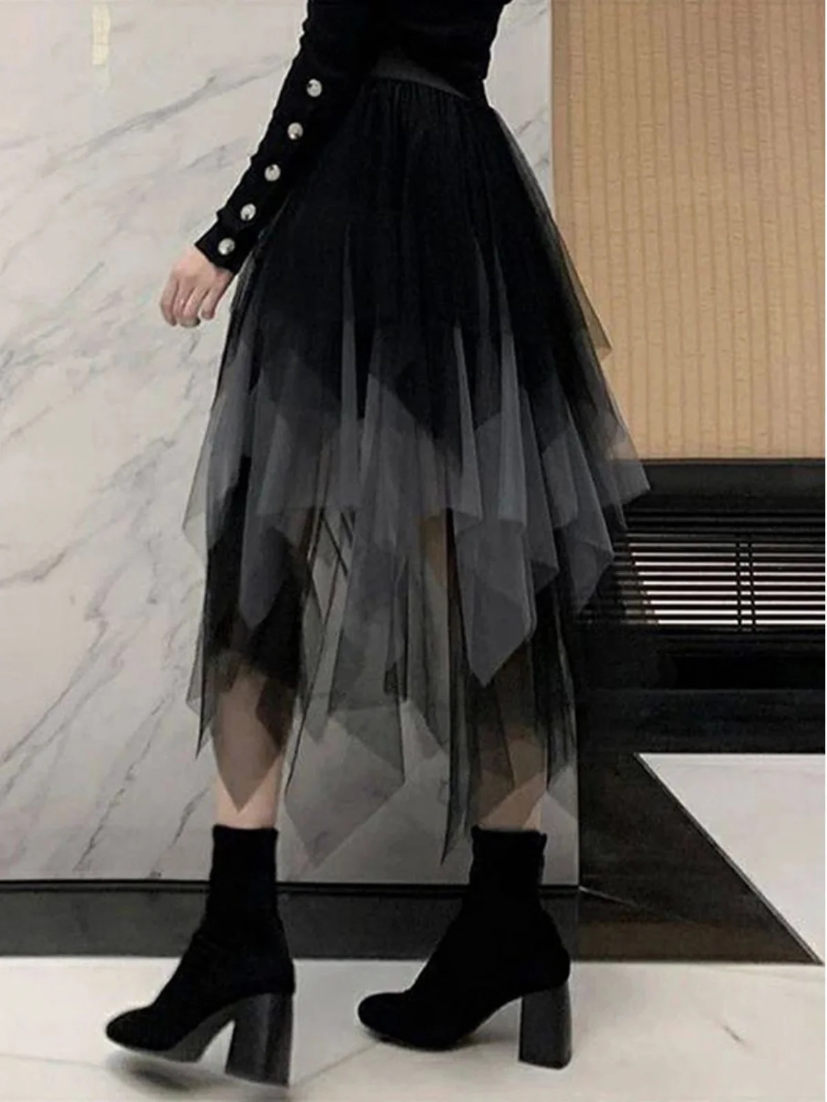 Spódnice damskie z nieregularnymi wstawkami, asymetryczne, z siateczką, w stylu Adient, na wiosnę.