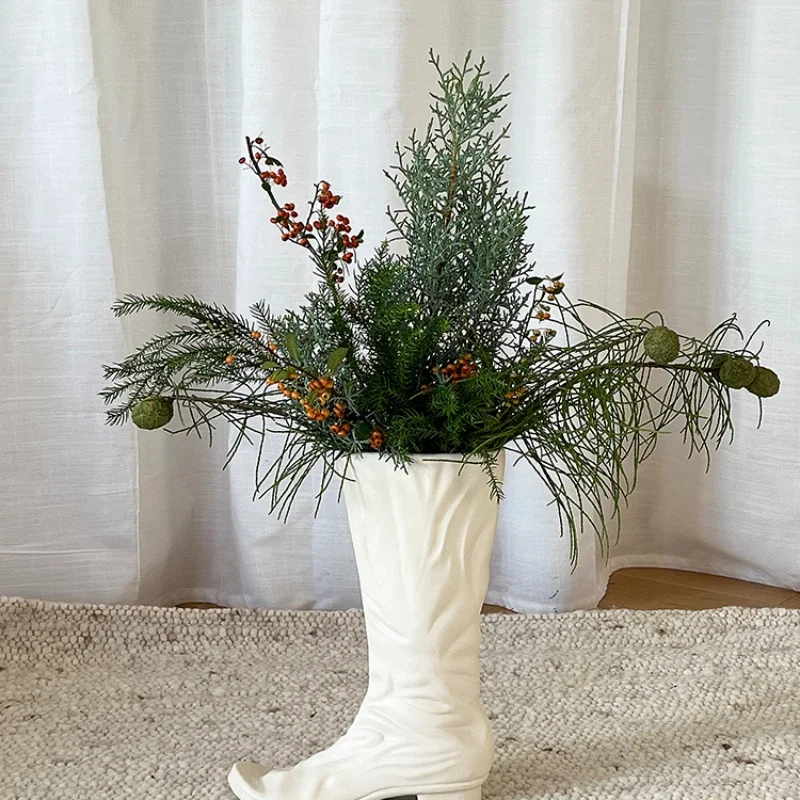 

A Pair of White Boots Ceramic Creative Fashionable Vase Ornaments