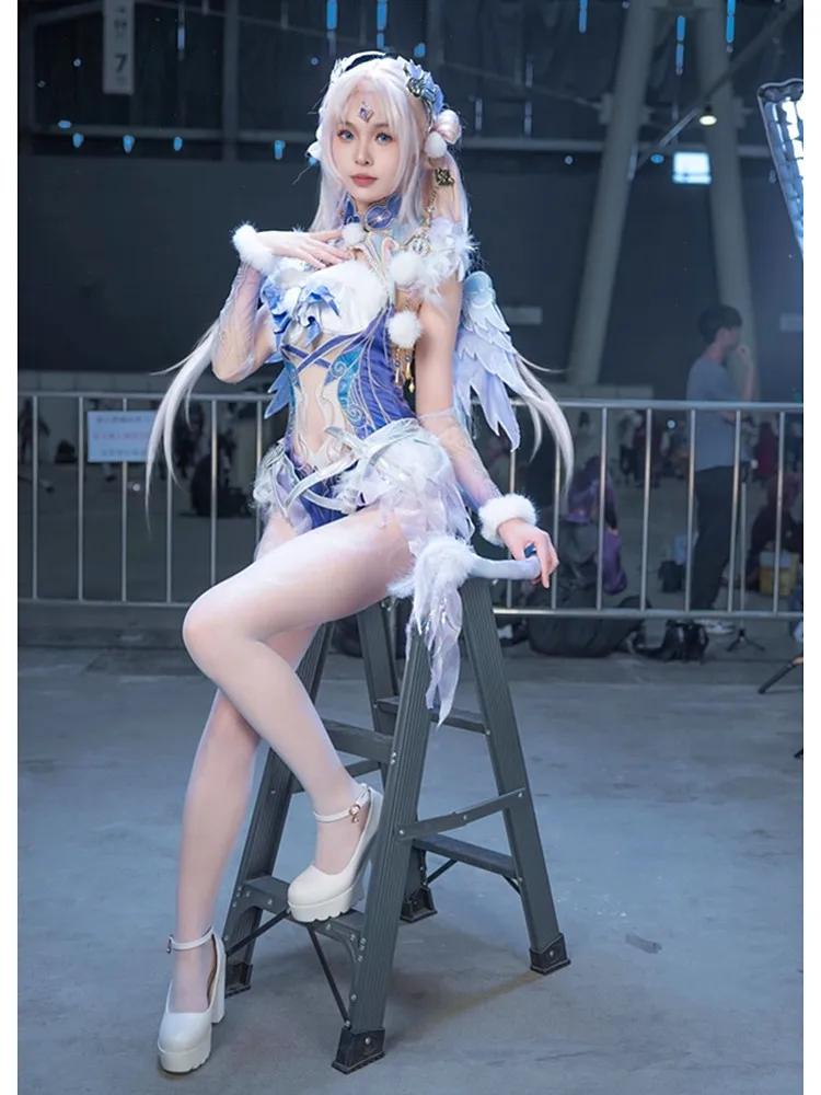 Yin Zi Ping Cosplay…