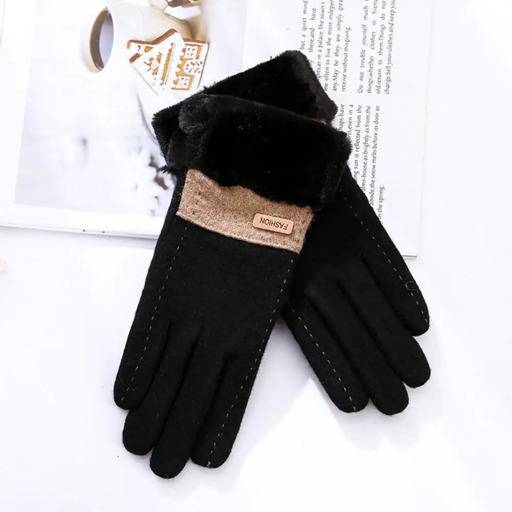 

1 Pair Woolen material, velvet lining, soft, comfortable and warm