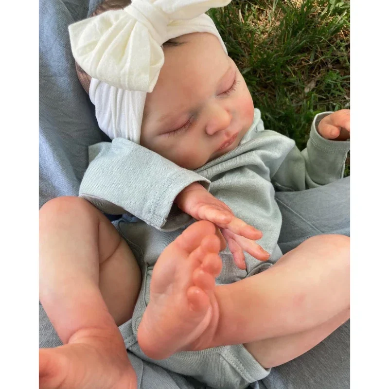 19inch Reborn Baby Doll Popular Laura Newborn Sleeping Baby 3D Skin with Visible Veins Bebe Reborn Doll Toys for Girls