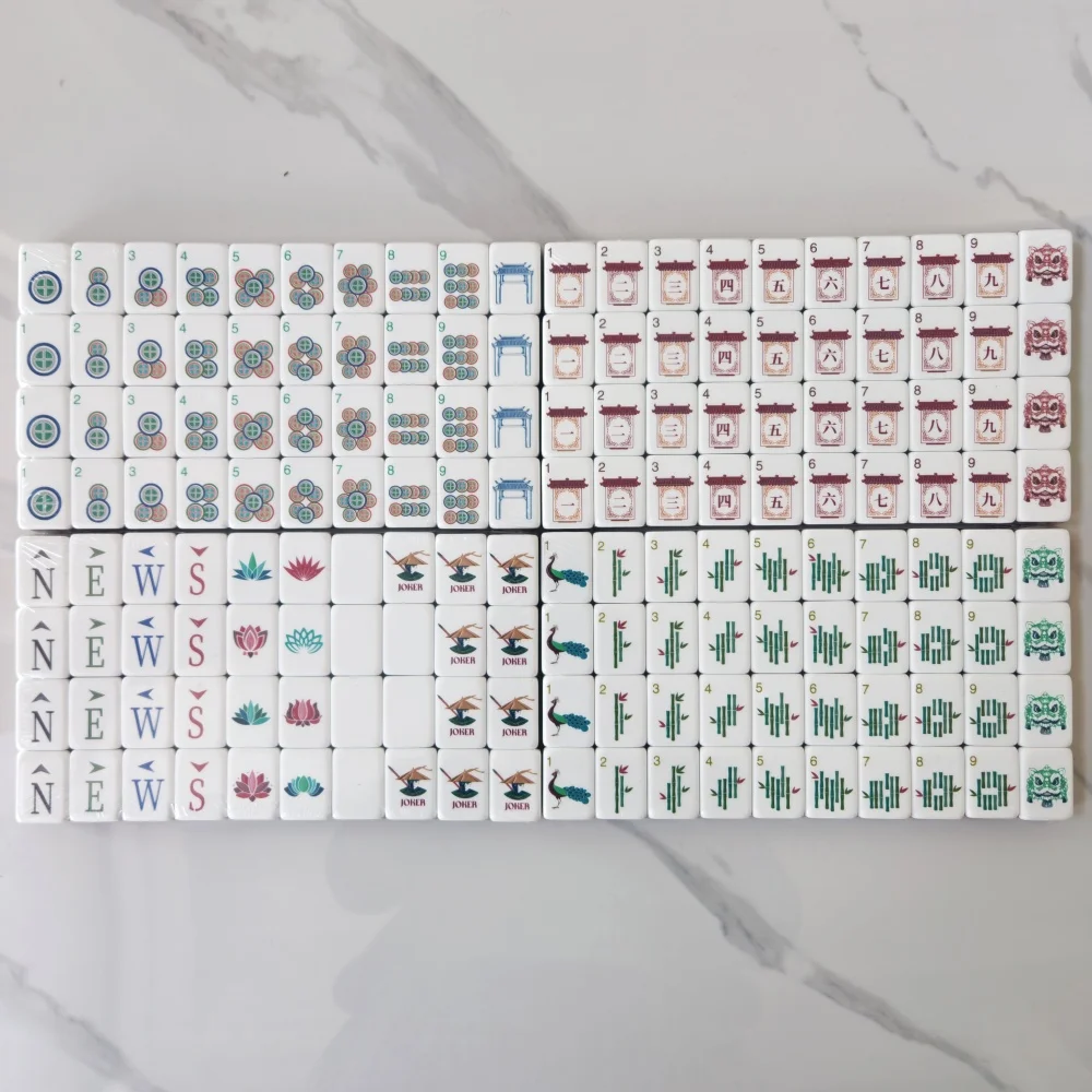Olive Green Luxury Engraved American Mahjong Sets 4-Layer Acrylic Mahjong 160 Tiles Leisure Family Home Party Mah Jongg Game
