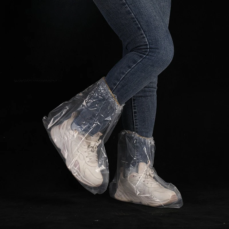 

Одноразовые бахилы от дождя, водонепроницаемые и нескользящие пластиковые уличные утолщенные бахилы от дождя, водонепроницаемые бахилы от дождя