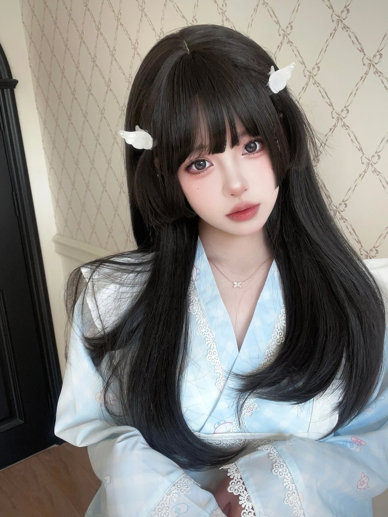 22Inch Black Lolita Hime Cut Synthetic Wigs with Bang Long Natural Straight Hair Wig for Women Daily Use Cosplay Heat Resistant