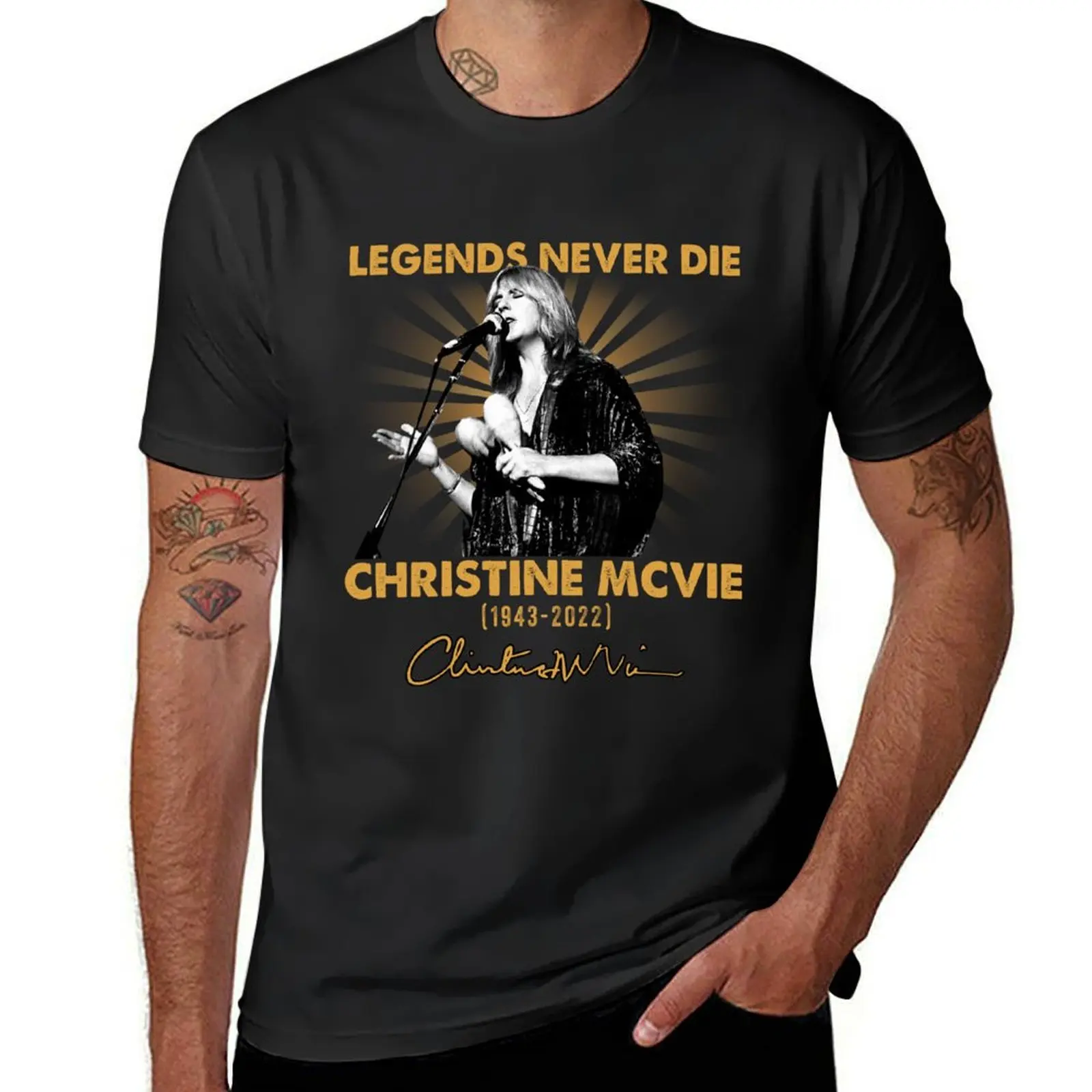 Christine McVie Perfect Legends Never Die R.I.P Signature Vintage Retro Rock Pop Music T-Shirt