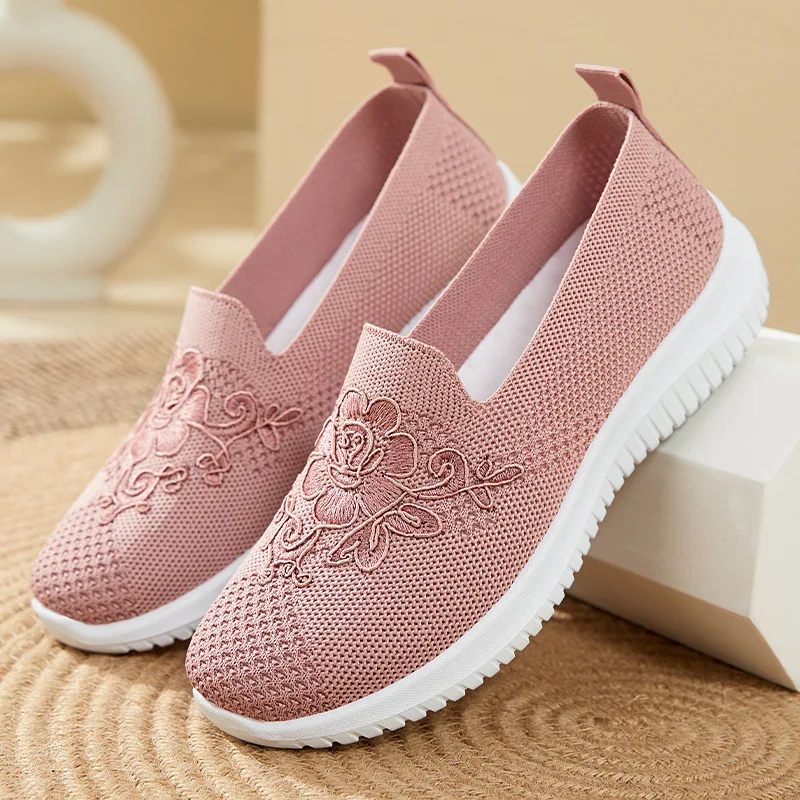 

Women's Casual Shoes Slip on Soft Sole Embroidered Flowers Shallow Flat Shoes Mom's Floral Comfort Knitted Mesh Lazy Loafers