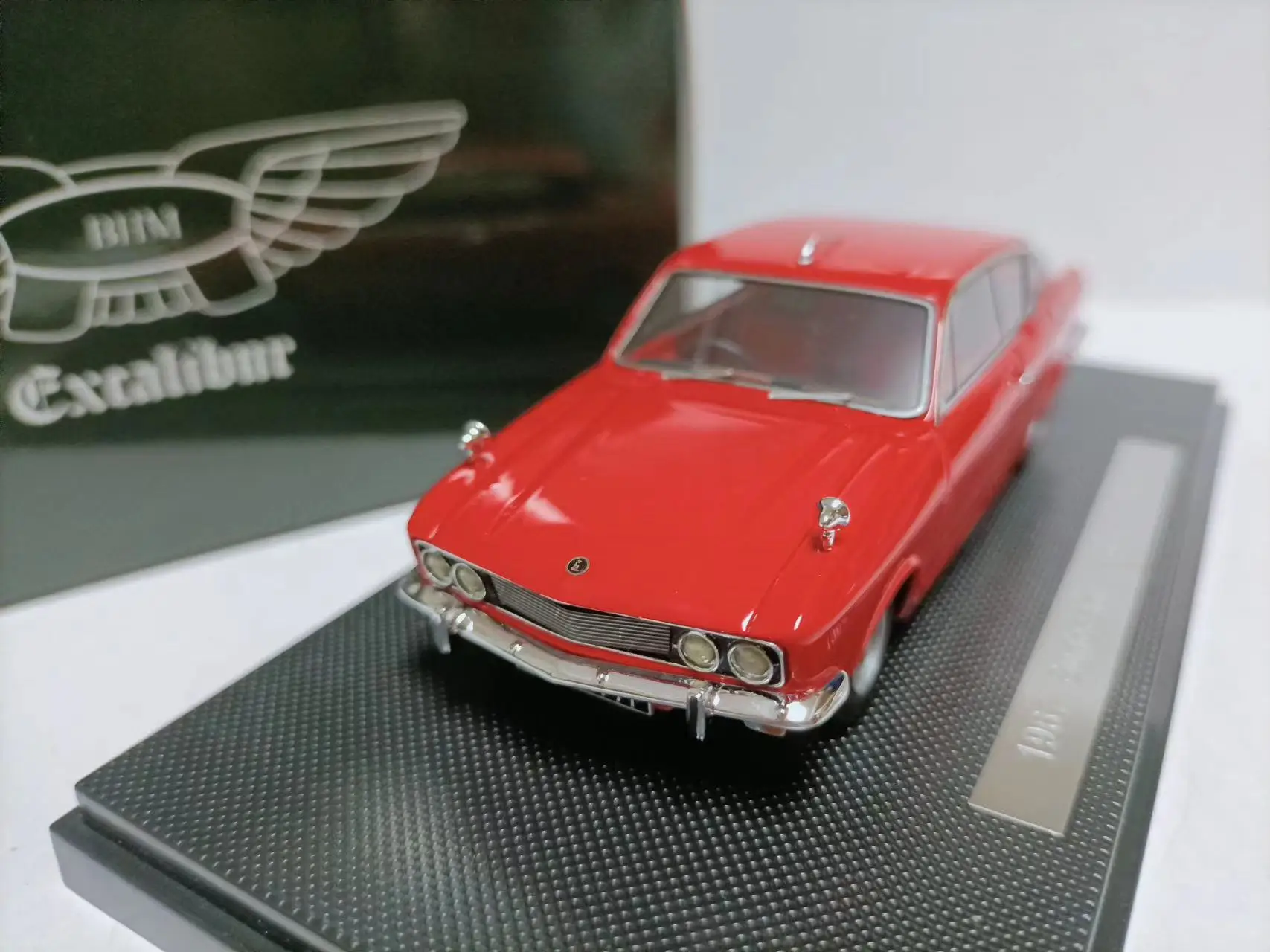 

BHM 1:43 Sunbeam Rapier Fastback 1967 Simulation Limited Edition Resin Metal Static Car Model Toy Gift