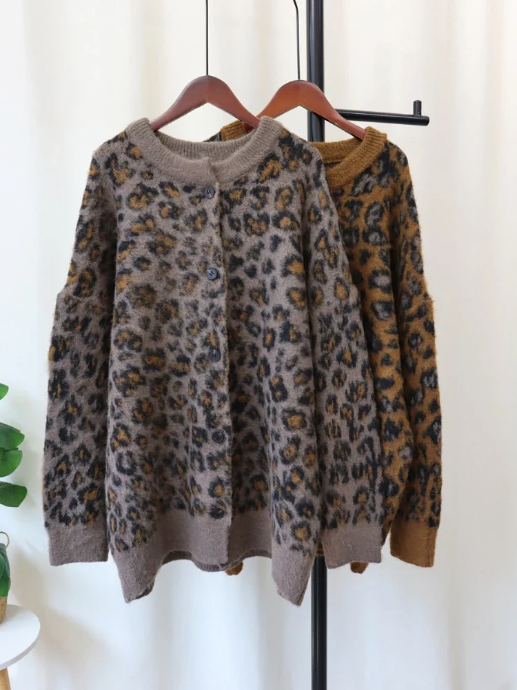 Autumn Winter New Fashion Mid-length Retro Leopard Print Knitted Cardigan Soft Waxy Loose Elegant Style Sweater Coat Women