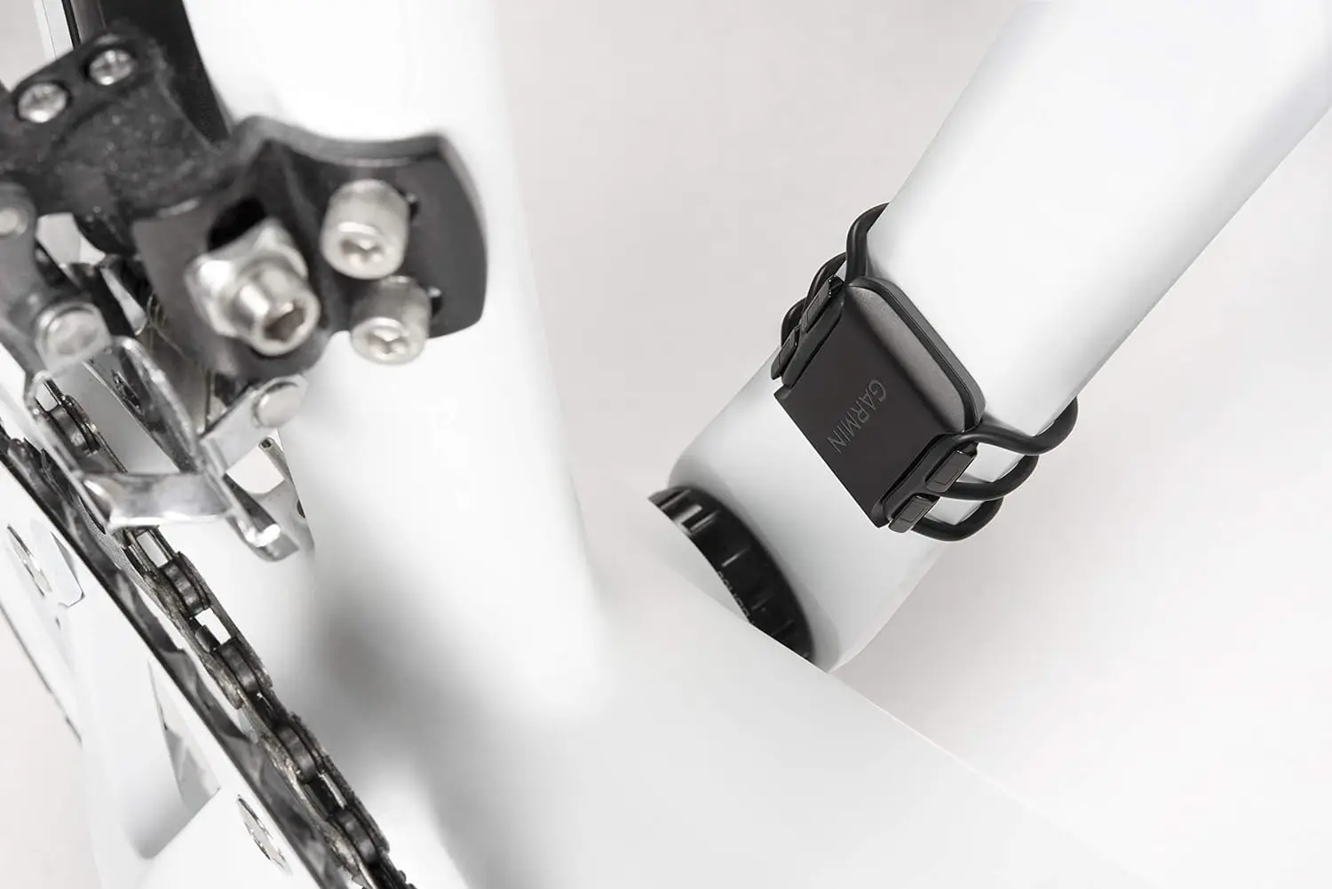 مستشعر الإيقاع 2، مستشعر الدراجة لمراقبة إيقاع الدواسة، أسود