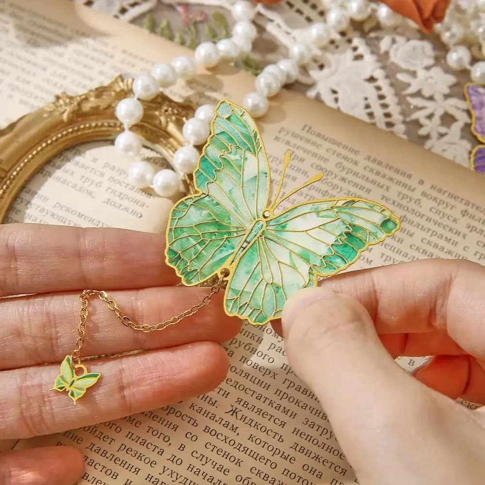 Marcapáginas de mariposa de Metal bronceado con colgante, Clips de página de libro de estilo chino con cadena, exquisitas páginas separadoras