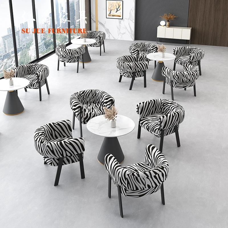 

Офис продаж Столы и стулья для переговоров Современный салон красоты Переговоры Департамент продаж Стол для приема 4-х стульев Комбинация