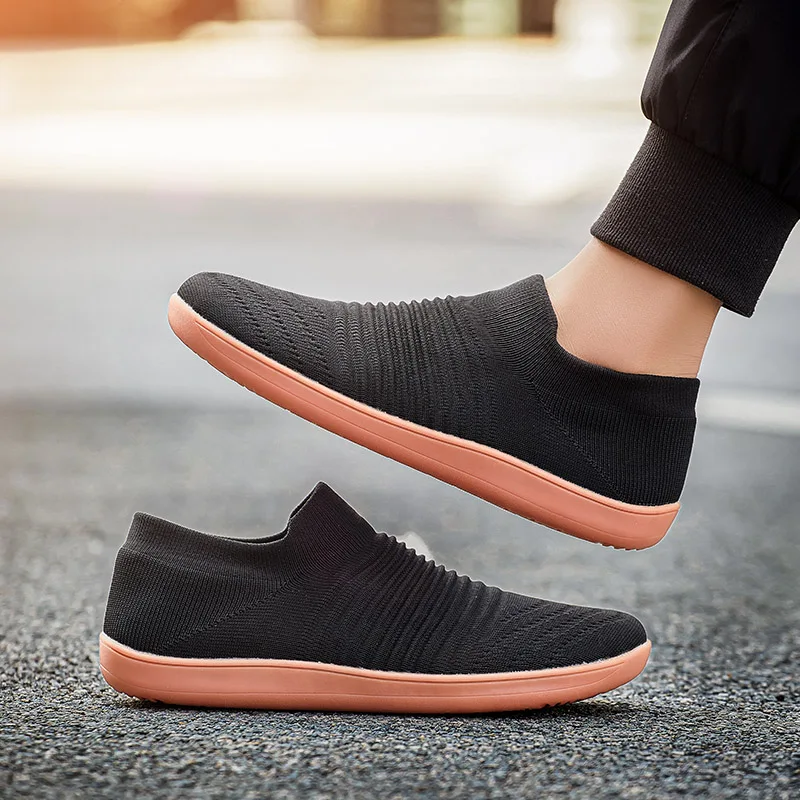 

MAEDEF Unisex Barefoot Shoes Lightweight Breathable Wide Toe Sneakers Casual Walking Thin Bottom Flats Loafers Men Women's Shoes