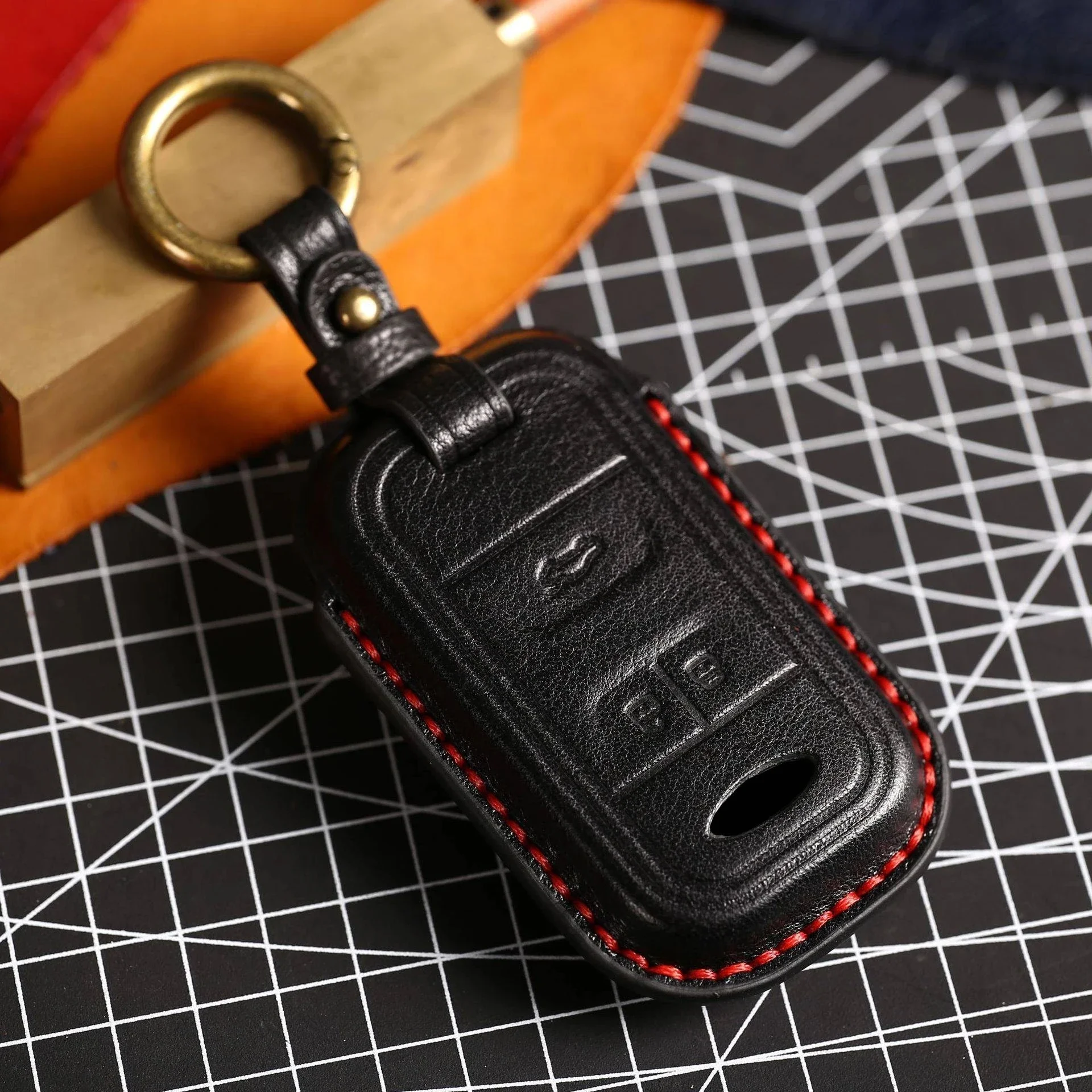 1pc Leather Car Key Cover Case For Chery Tiggo 3 5X 4 8 Glx 7 2019 2020 Smart Keyless Remote Fob Case Keychain Holder Protect