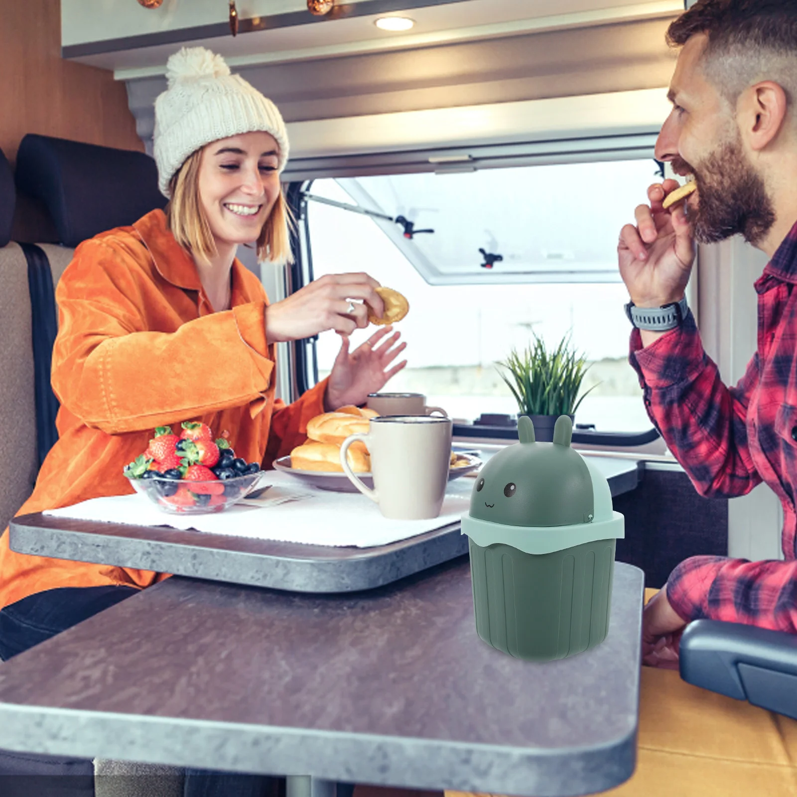 

Mini Desktop Trash Can Cute Rv Shape with Lid for Car Office Kitchen Bathroom Multi Functional Small Waste Bin Storage for Keys