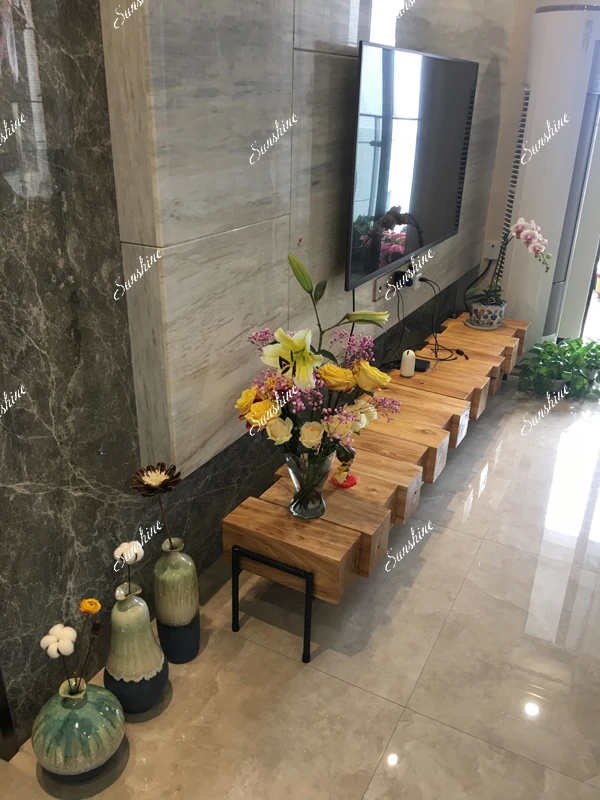 

Nordic log creative TV cabinet industrial wind steel TV table