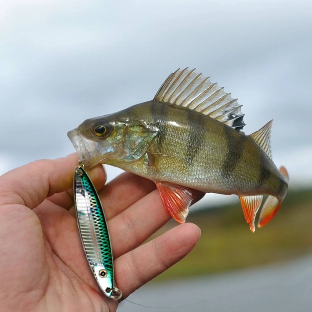30 قطعة/الوحدة الصيد السحر عدة ملعقة سبينر مجموعة إغراء معدني الطعم الاصطناعي Wobblers باس بايك جثم سمك السلمون المرقط الصيد هدايا للرجال