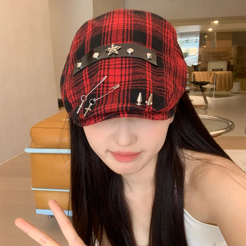 Original Trend Dark Rivet Plaid Forward Hats for Women Summer and Autumn Versatile Fashion Y2k Spice Girl Personality Berets