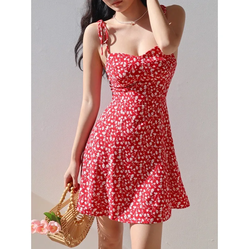 Sommer mode sexy Krawatten gurte Mini kleid Frauen silm rot Camis kurze Kleider fragmentierte Blumen hemd Kokette lässig y2k Kleidung