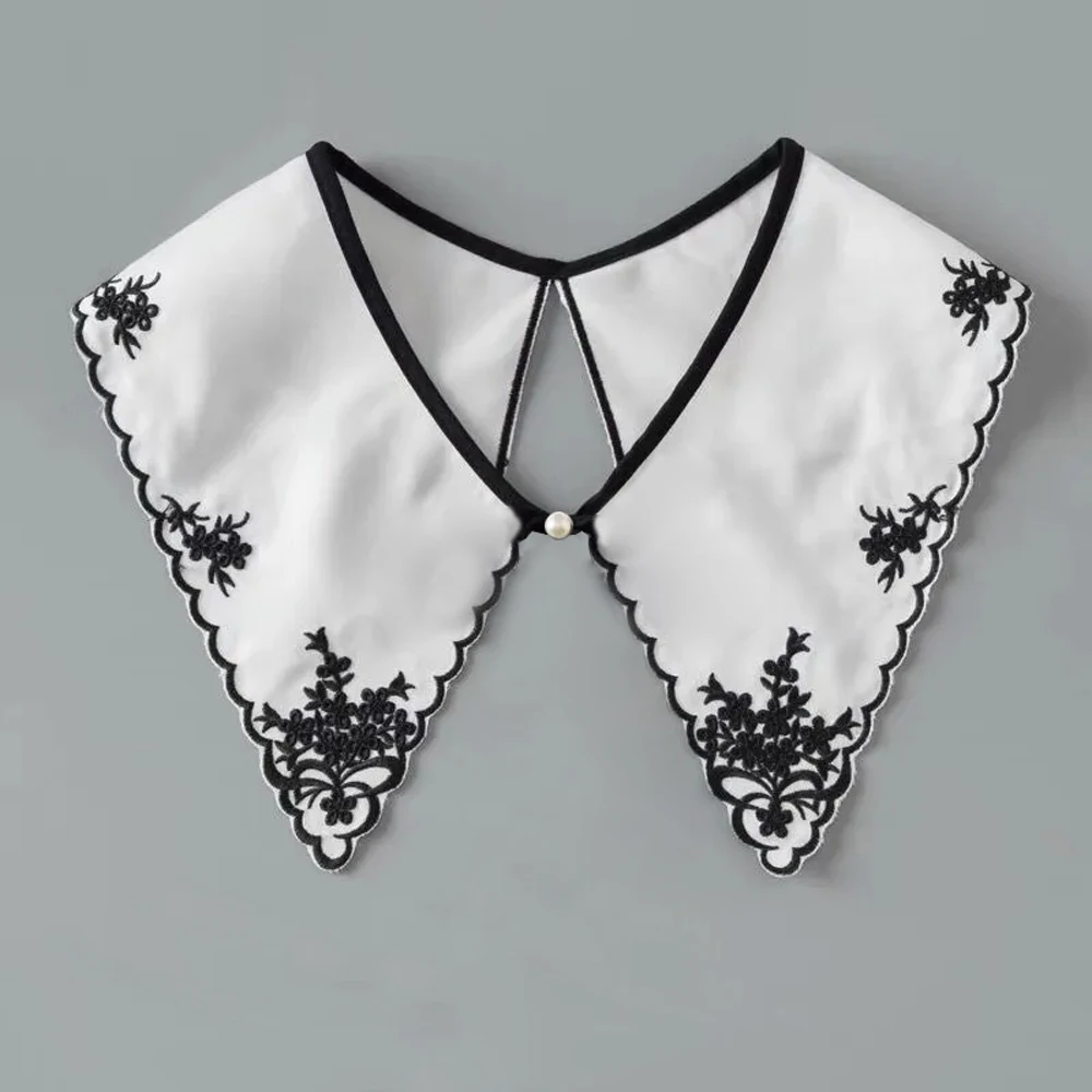 Fashion Floral Embroidered Fake Collar European And American Style New White Shawl Doll Fake Collar Female Shirt False Collar