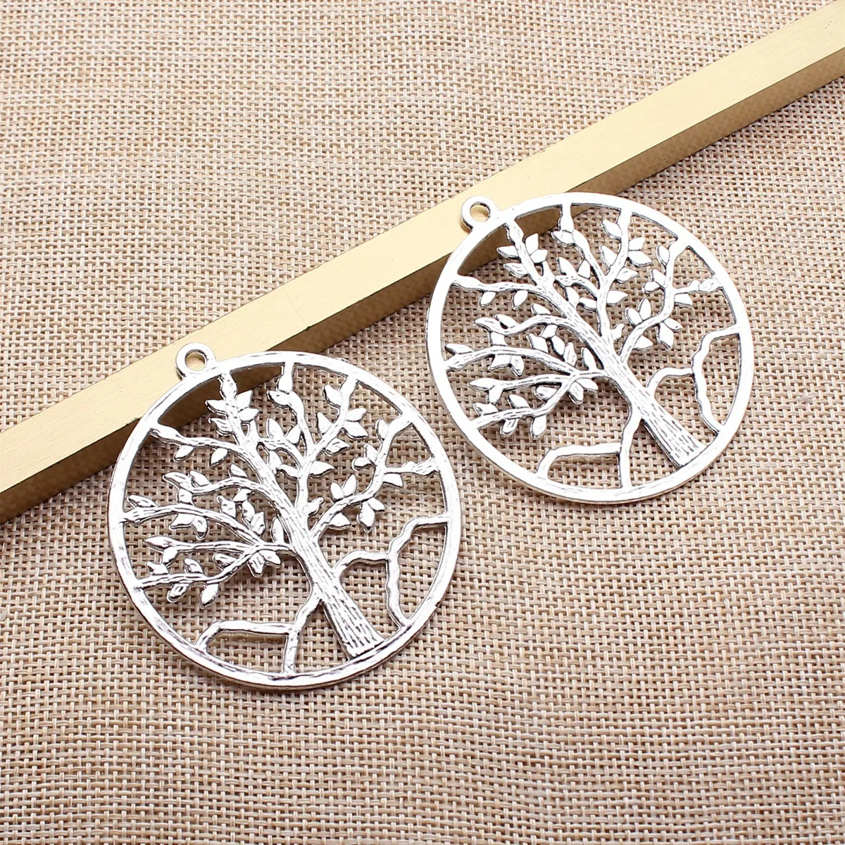 Wholesale Big Oversized Tree Of Life Charms Pendant Family Tree Charm For DIY Handmade Craft Jewelry Gift Accessories