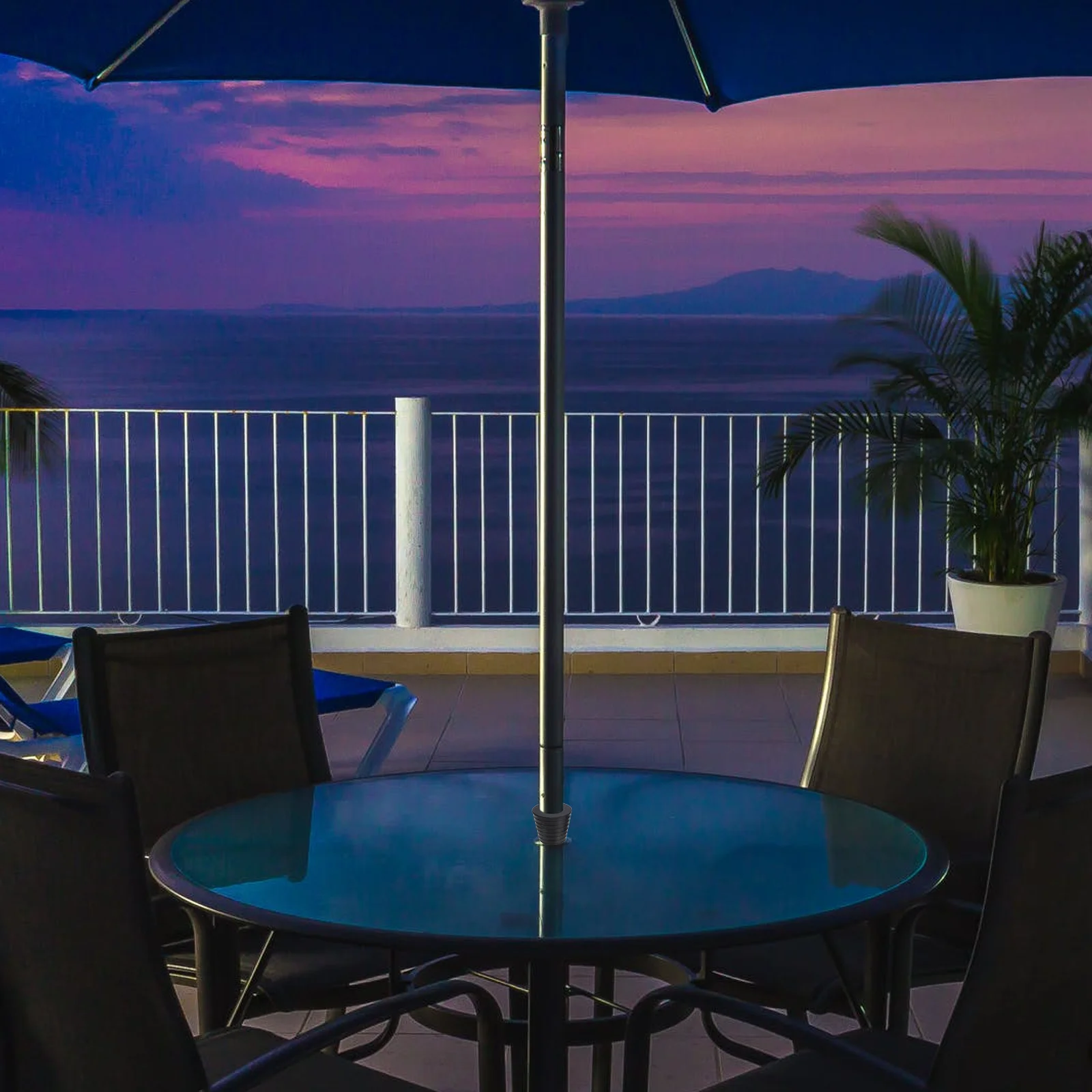 

2Pcs Silicone Umbrella Hole Plug Anti-Scratch Abrasion Resistant Wedge Plug for Beach Yard Outdoor Table Umbrella Fixation