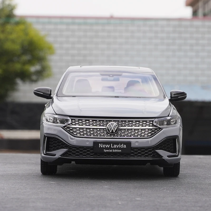 

1:18 Original Saic Volkswagen New Lanyi New Lavida 2022 Star Alloy Car Model