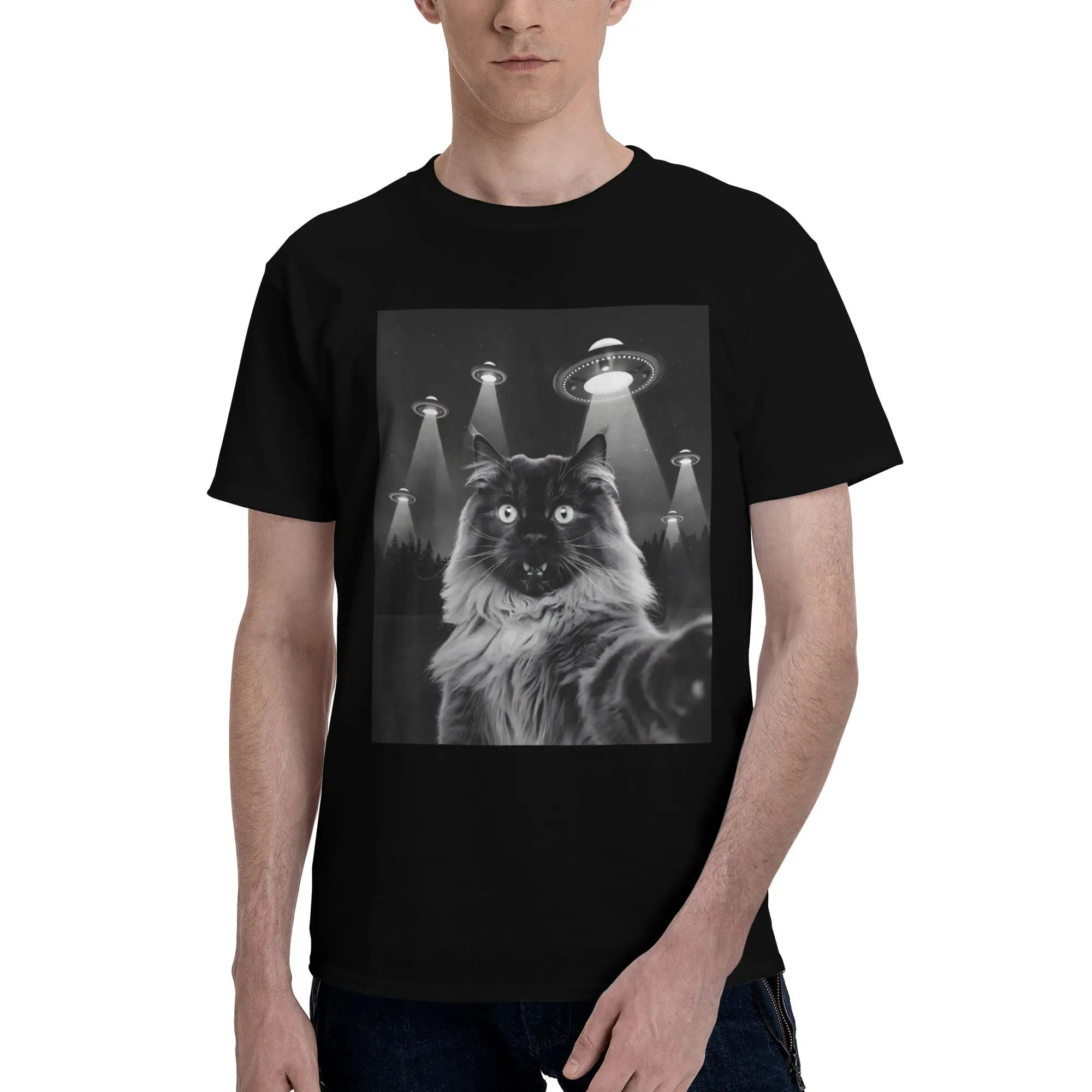 

Men Siamese Cat Selfie with UFO Alien Funny Cat T Shirts Pure Cotton Clothing Vintage Short Sleeve O Neck Tees Summer T-Shirt