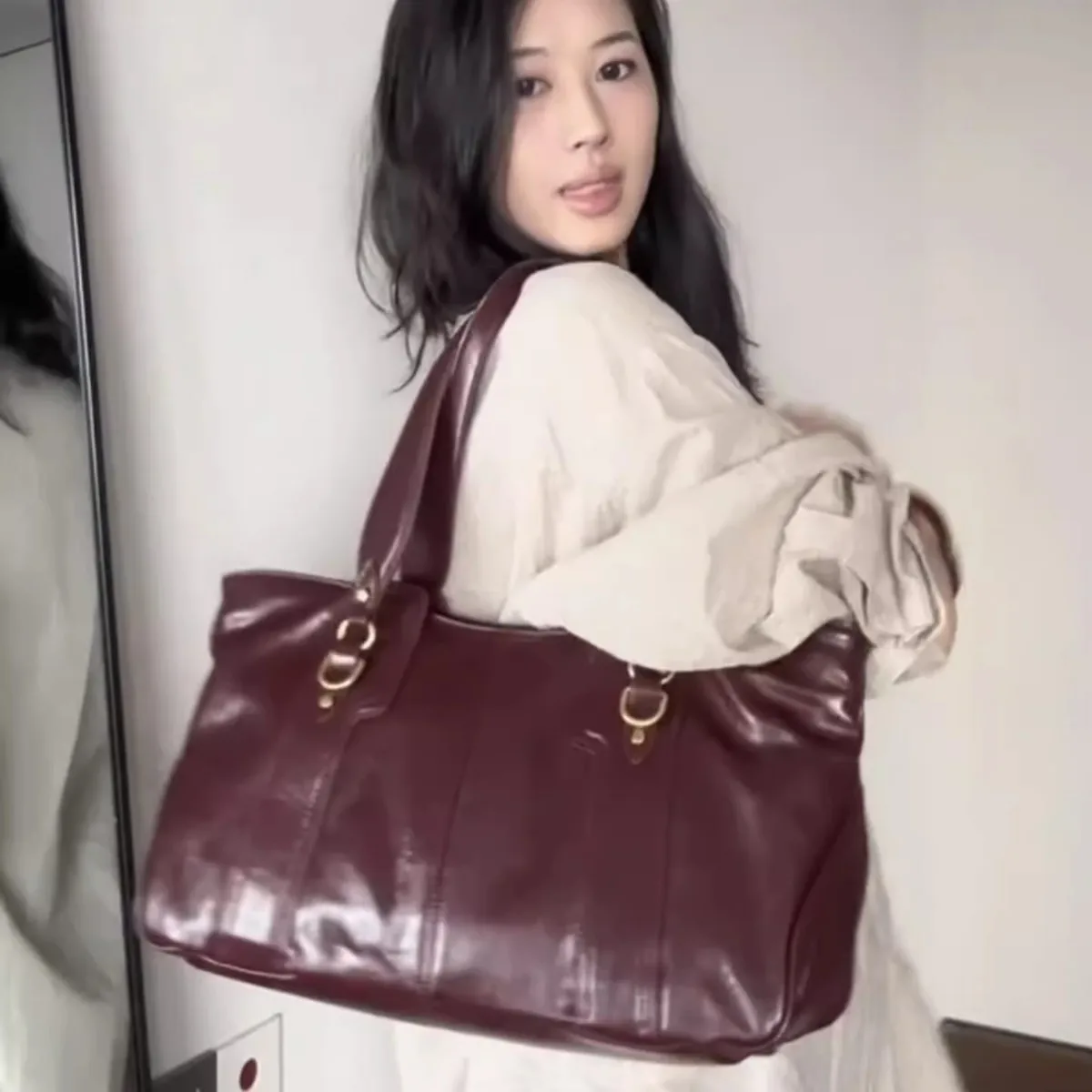 

Fashion Top Handle Women's Handbags Luxury Designer Bags for Women Shoulder Bag NEW Soft PU Leather Shopper Tote Purses Clutch